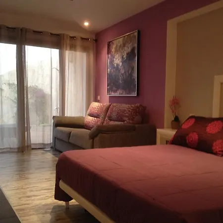 Atlantis Beach - Tenerife South With Heated Pool *